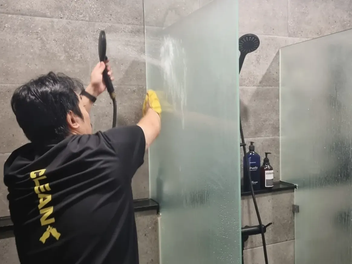 합천군 쌍백면 건물 세면대·파우더룸 바닥 위생청소 사례 - 행진크린