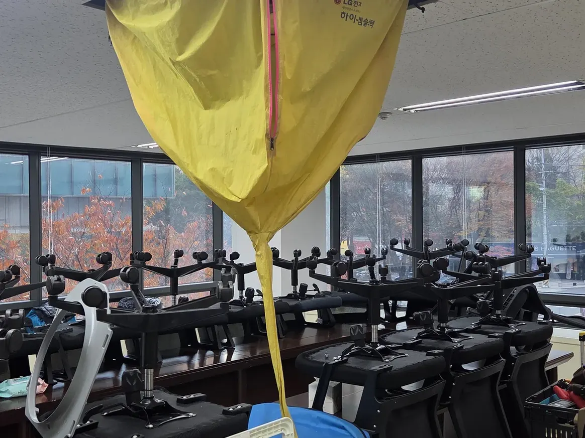 합천군 봉산면 벽걸이형 시로코팬 덕트 위생청소 사례 - 행진크린